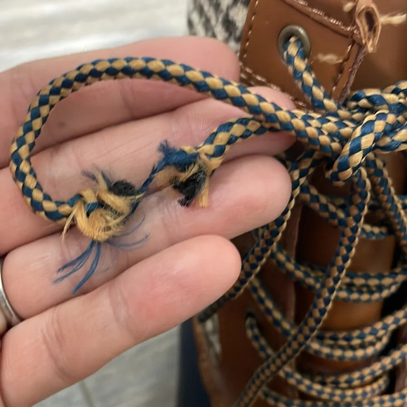 Lands’ End Duck Boots - Picture 5 of 8